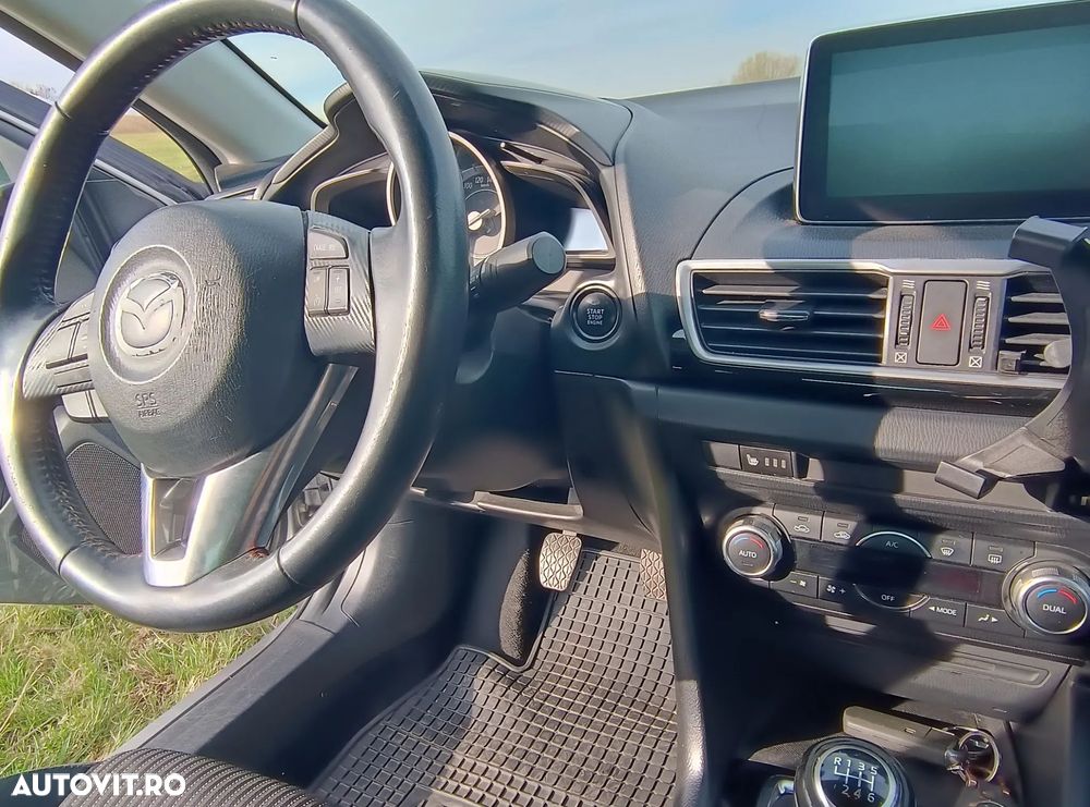 Mazda 3 G120 Attraction - 6