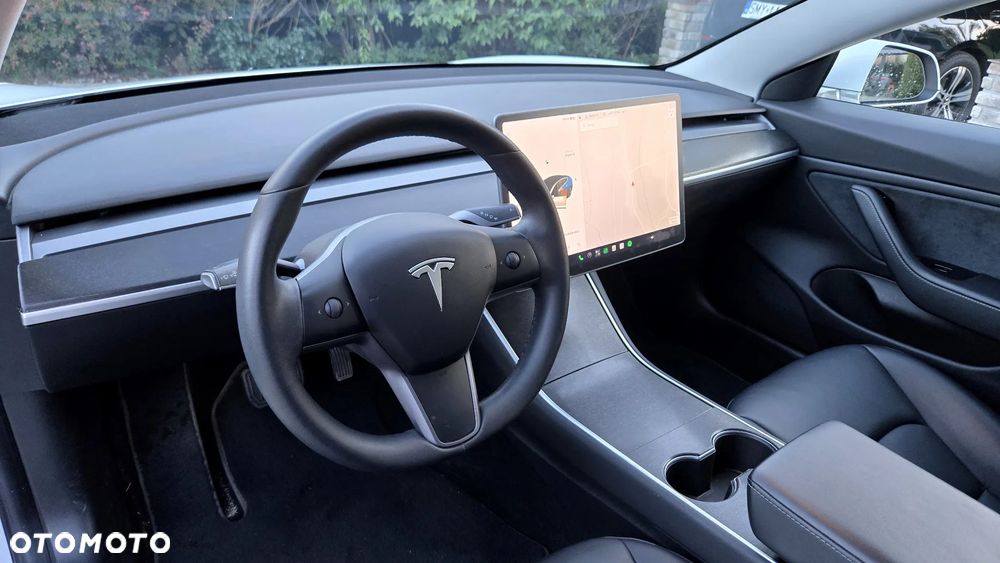Tesla Model 3 - 22
