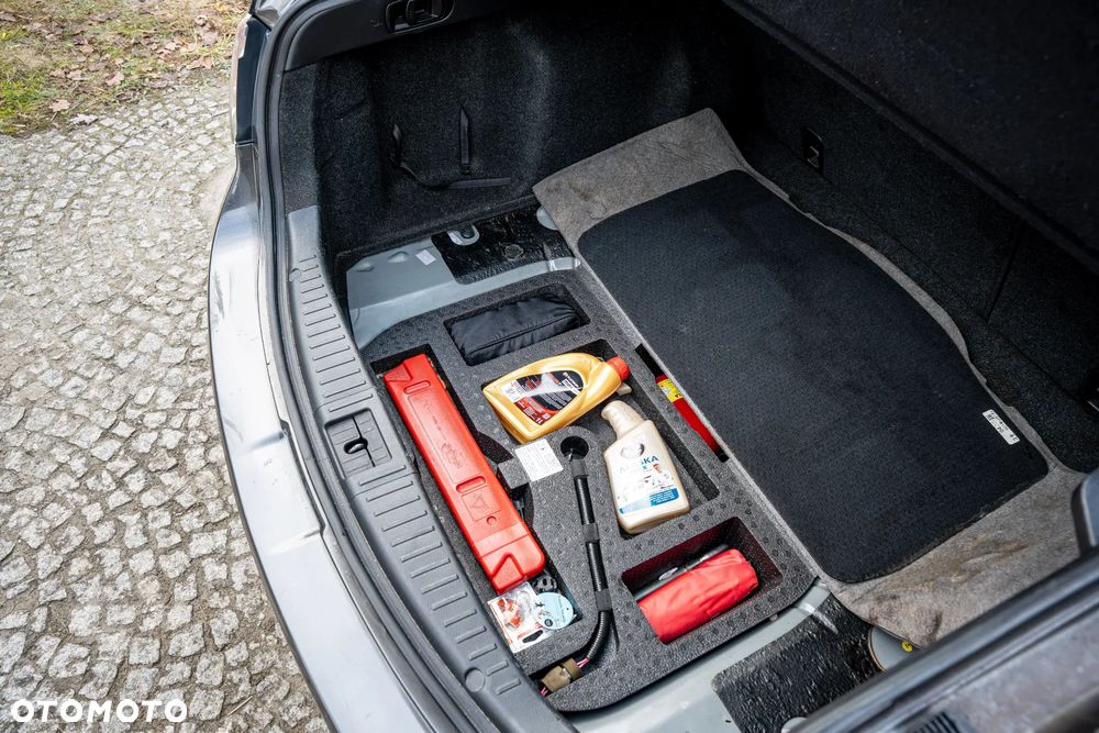 Mazda 6 2.0 Exclusive - 24