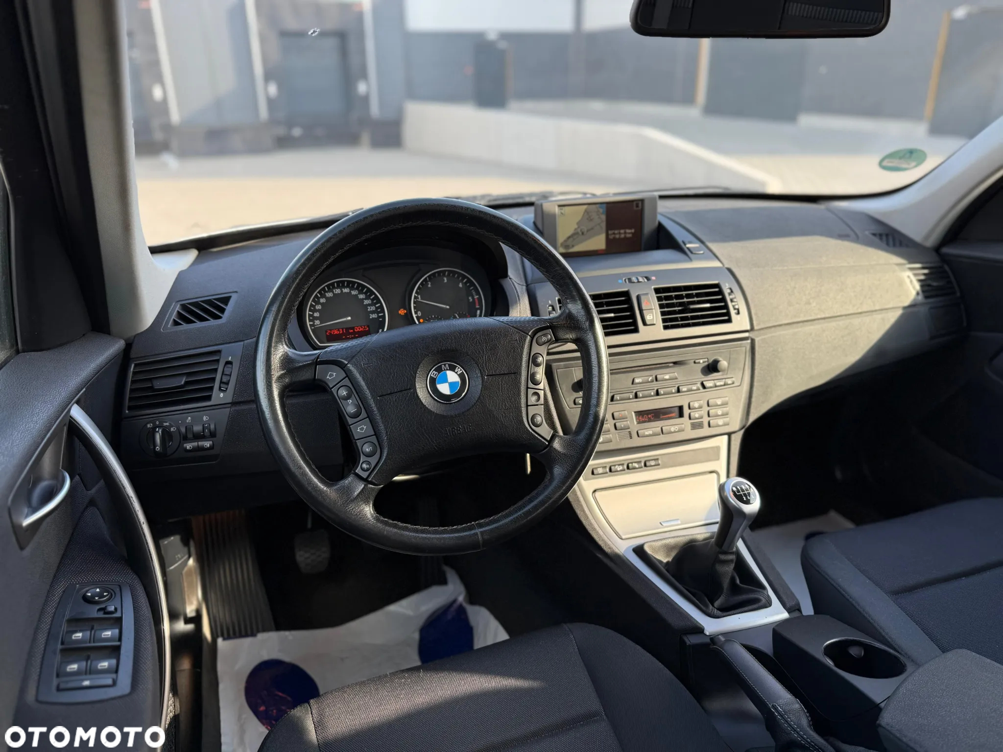 BMW X3 2.0d - 17