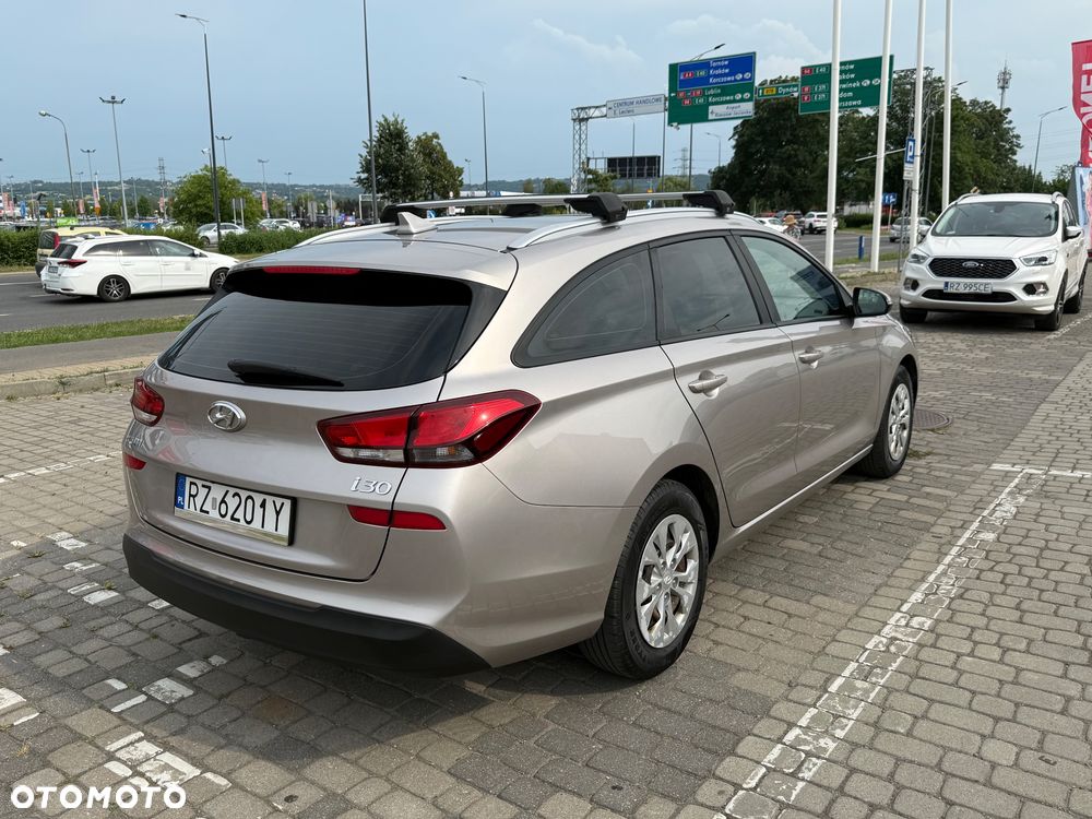 Hyundai i30 1.4 GET - 16