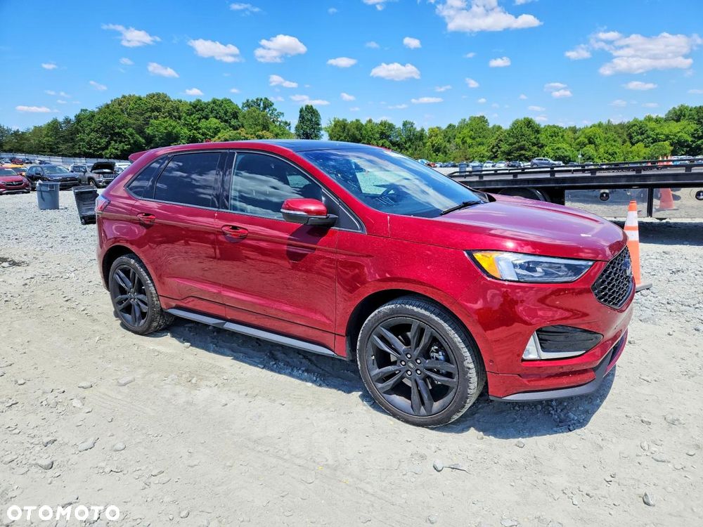 Ford Edge - 2