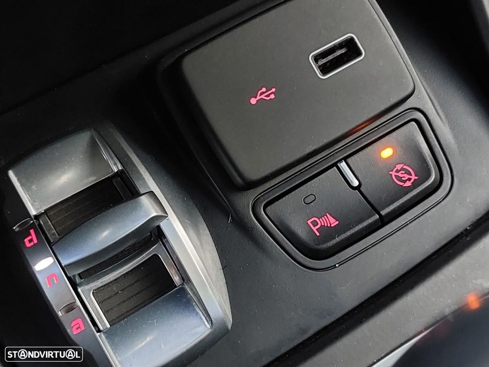 Alfa Romeo Giulietta 1.4 T M-air - 34