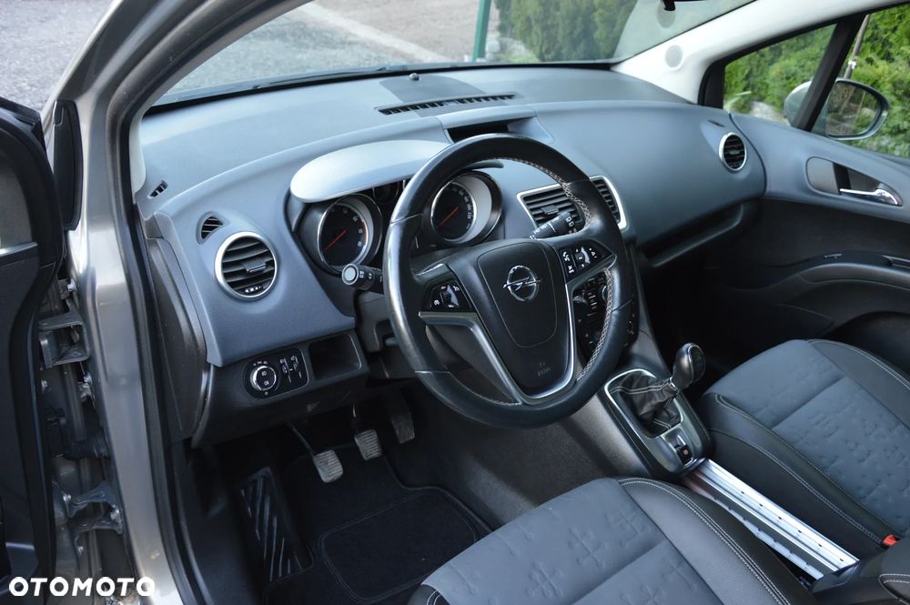 Opel Meriva - 21