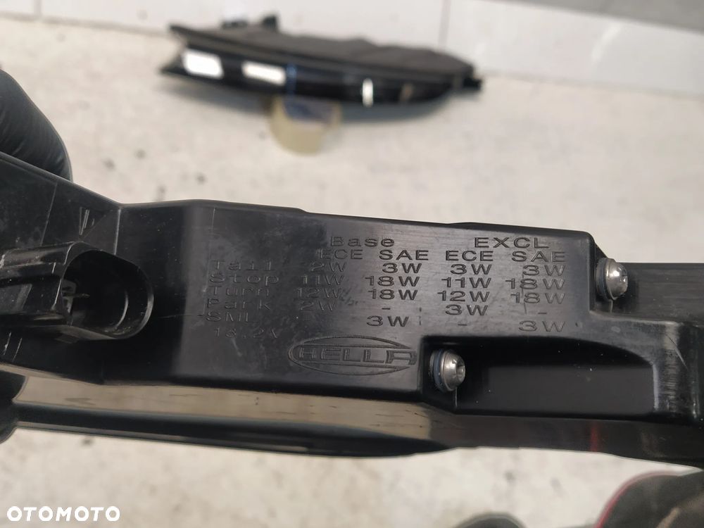 PORSCHE TAYCAN 9JA 19- LAMPA TYŁ TYLNA LED PRAWA LEWA  BASE USA ORYGINAŁ - 12