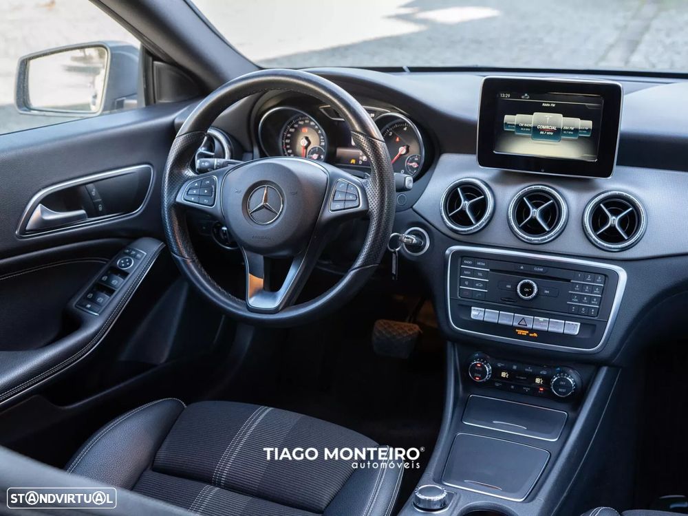 Mercedes-Benz CLA 180 - 22