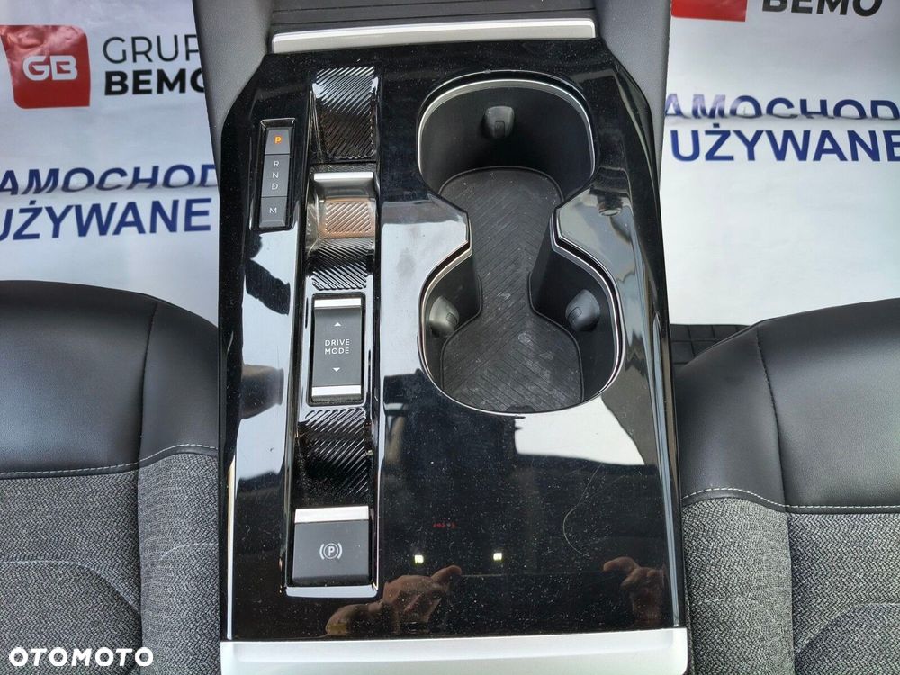 Citroën C5X 1.2 PureTech Shine EAT8 - 26