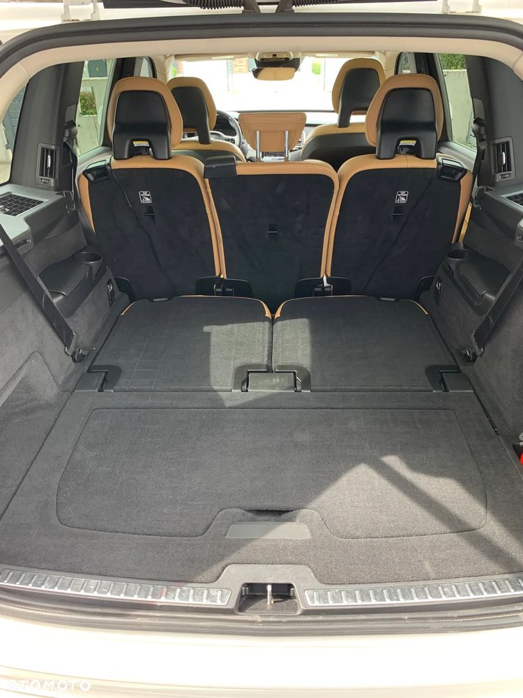 Volvo XC 90 T6 AWD Geartronic Momentum - 22