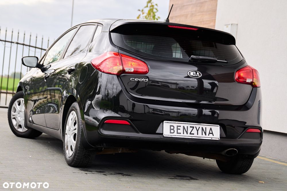 Kia Ceed - 3