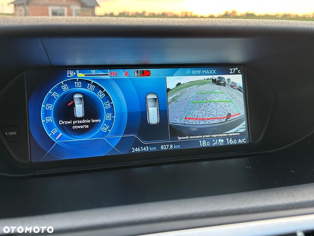 Citroën C4 Grand Picasso BlueHDi 150 Exclusive - 28
