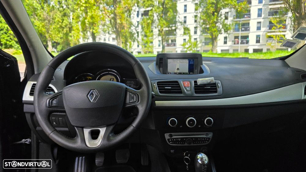 Renault Mégane Sport Tourer 1.5 dCi Dynamique - 8