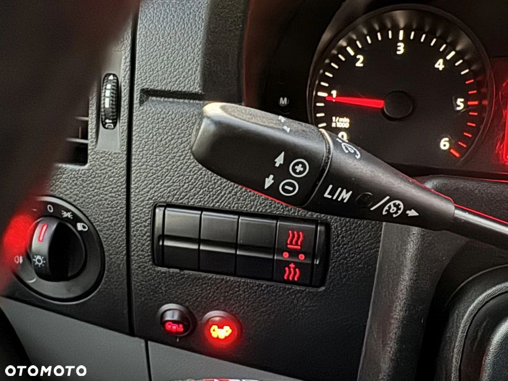 Volkswagen CRAFTER L2H2 - 23