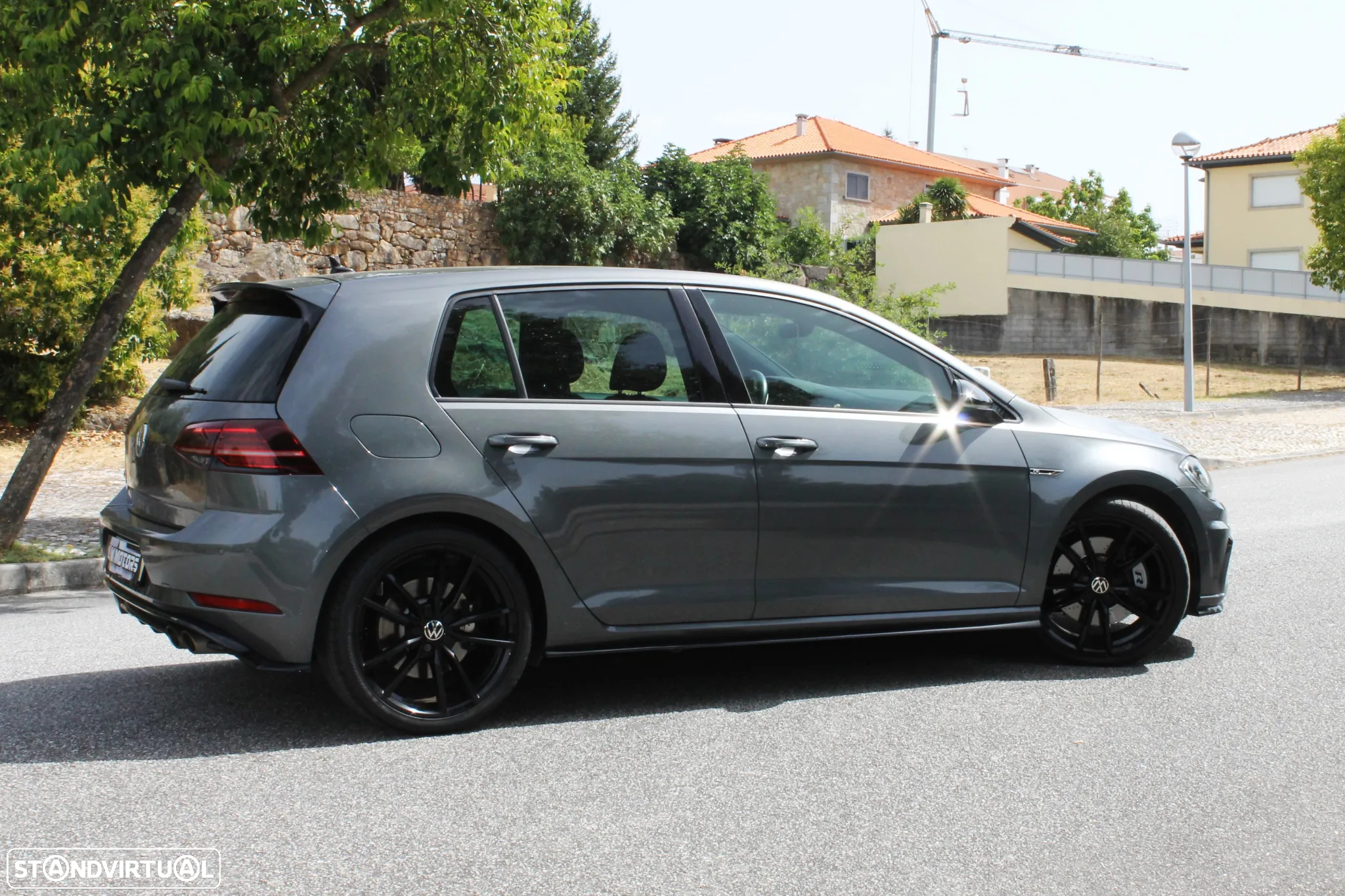 VW Golf R 4Motion (BlueMotion ) DSG - 7