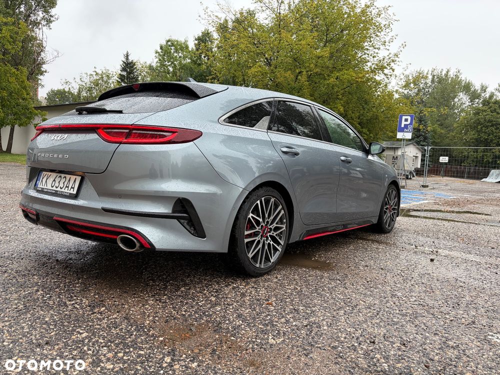 Kia ProCeed - 7
