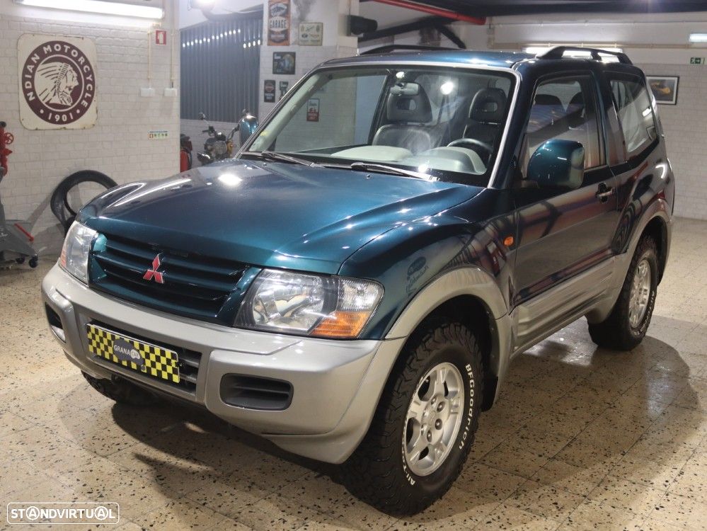 Mitsubishi Pajero 3.2 DI-D GLS ABS - 36