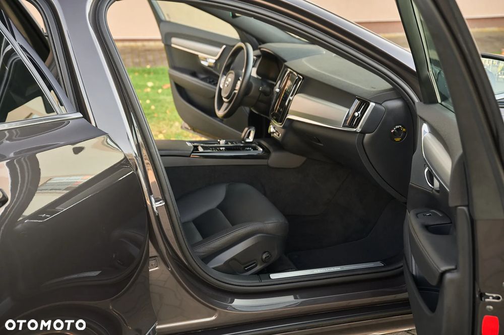 Volvo V90 T6 Recharge AWD Geartronic Inscription - 27