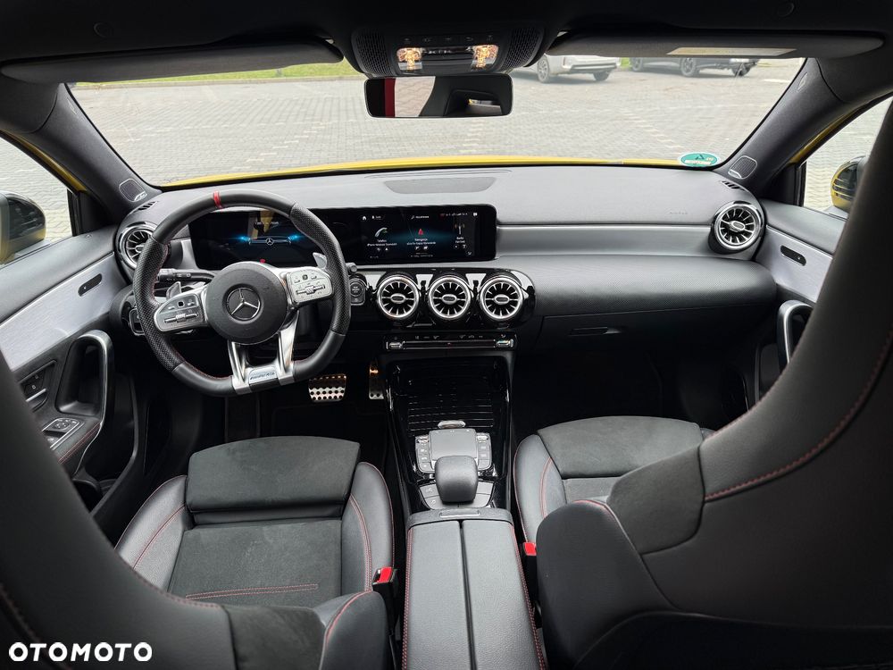 Mercedes-Benz Klasa A AMG 35 4Matic AMG Speedshift DCT 7G - 25