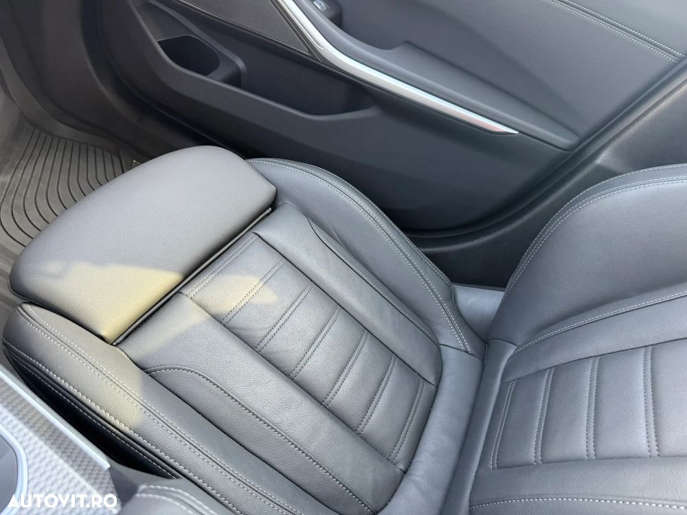 BMW M3 M340i xDrive - 12