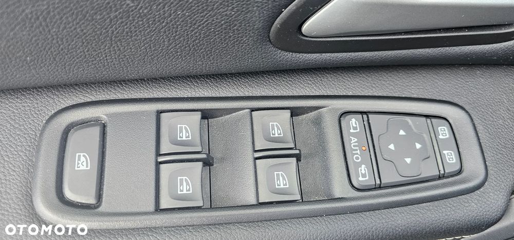 Dacia Duster 1.0 TCe Journey - 10