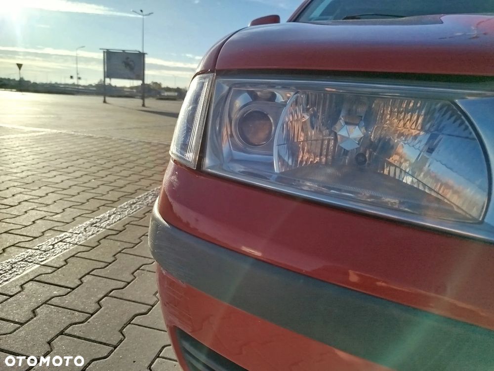 Skoda Octavia 1.8T Tour Classic - 33