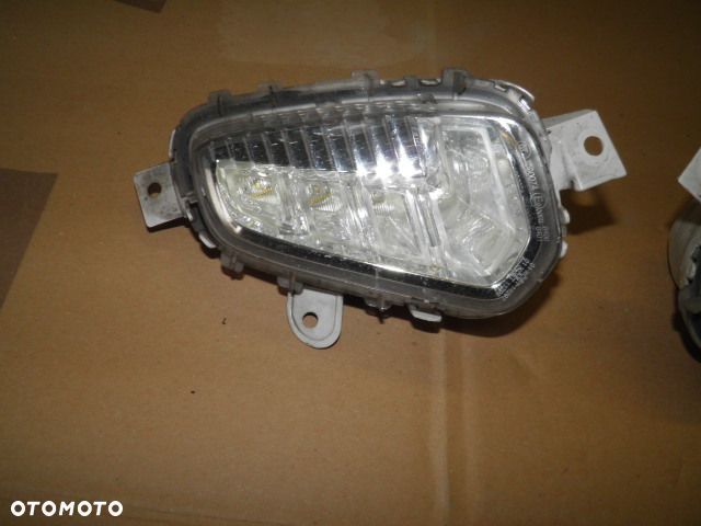 VOLVO XC40 V40 2015 HALOGENY LED LEWY PRAWY - 9