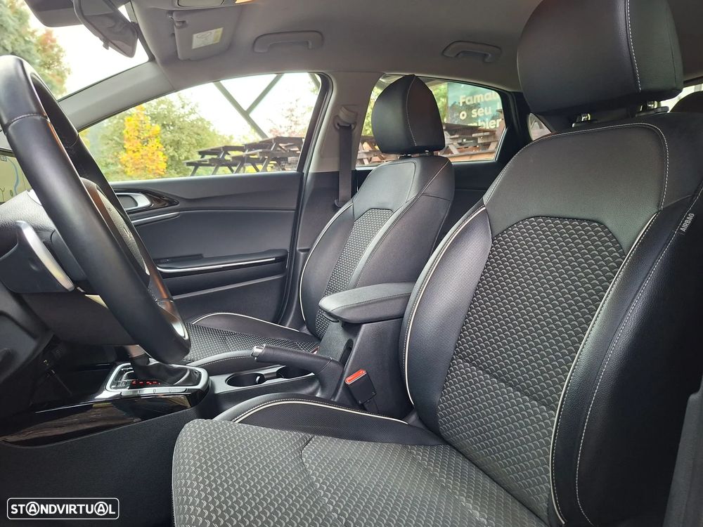 Kia Ceed 1.0 T-GDI (48V Mild-Hybrid) DCT7 Ultimate Edition - 14