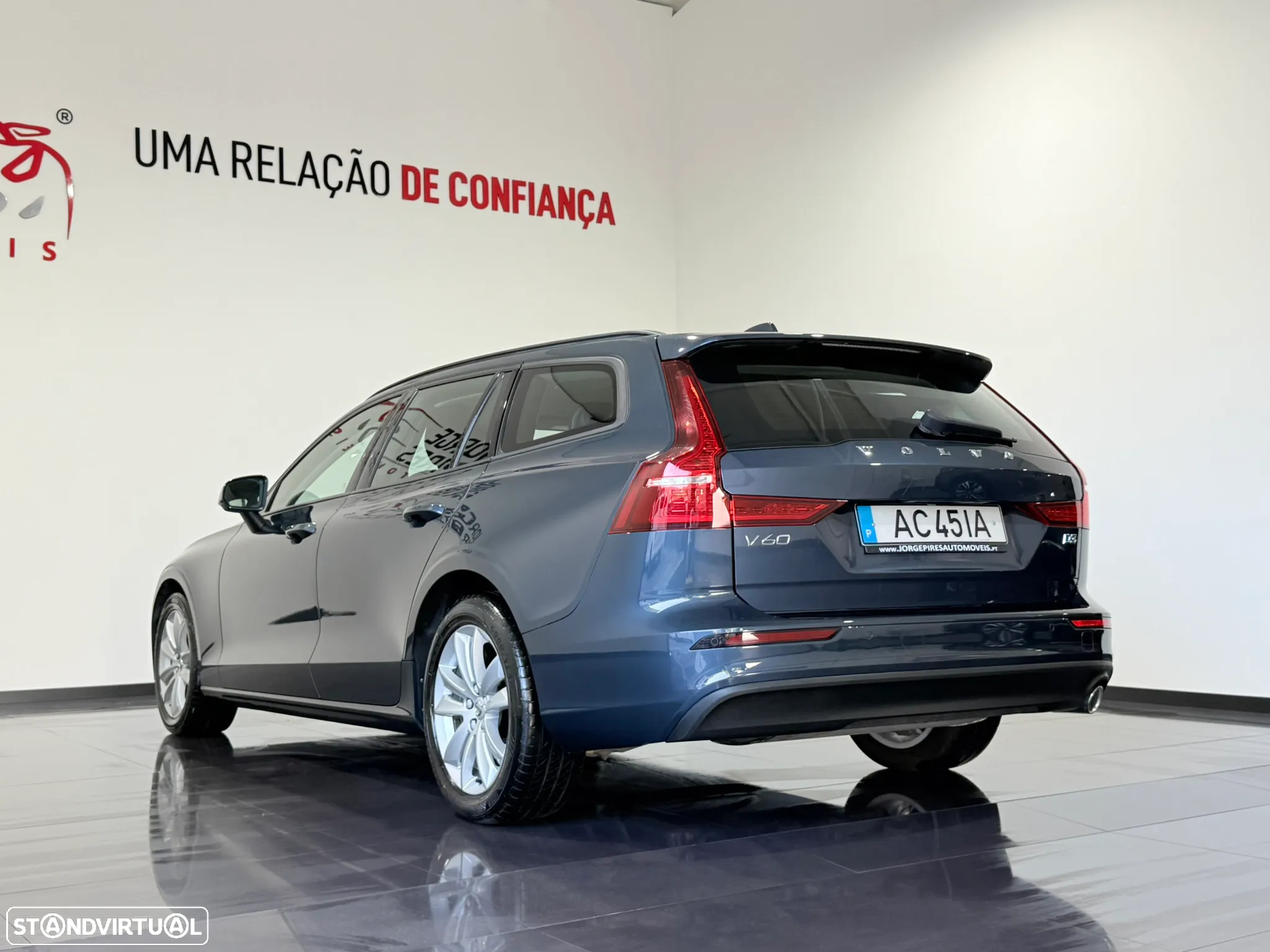 Volvo V60 2.0 D3 Momentum - 15