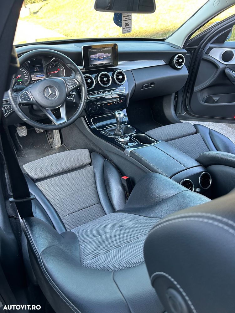 Mercedes-Benz C 180 d T-Modell - 24