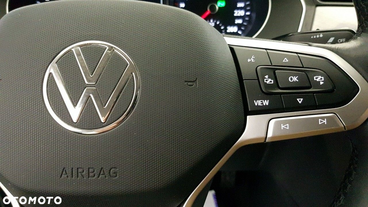 Volkswagen Passat 2.0 TSI Business DSG - 22