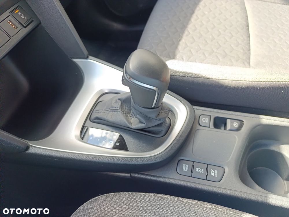 Toyota Yaris Cross Hybrid 1.5 Executive - 28