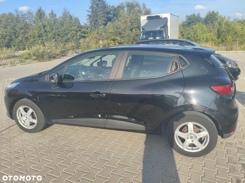 Renault Clio 1.2 16V Alize Euro5 - 6