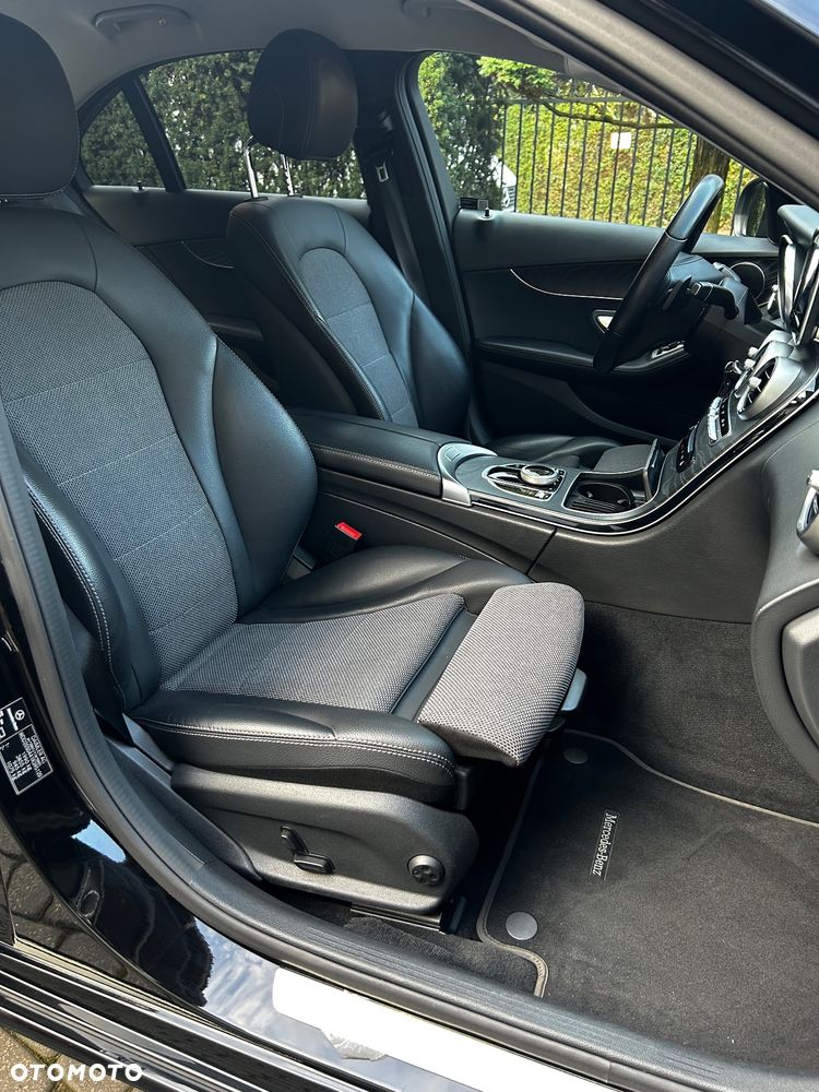 Mercedes-Benz Klasa C 160 9G-TRONIC - 11