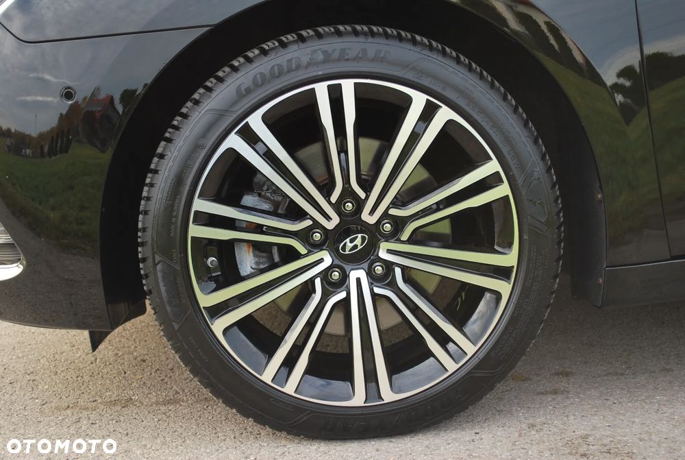 Hyundai i40 Kombi 2.0 Automatik Premium - 20