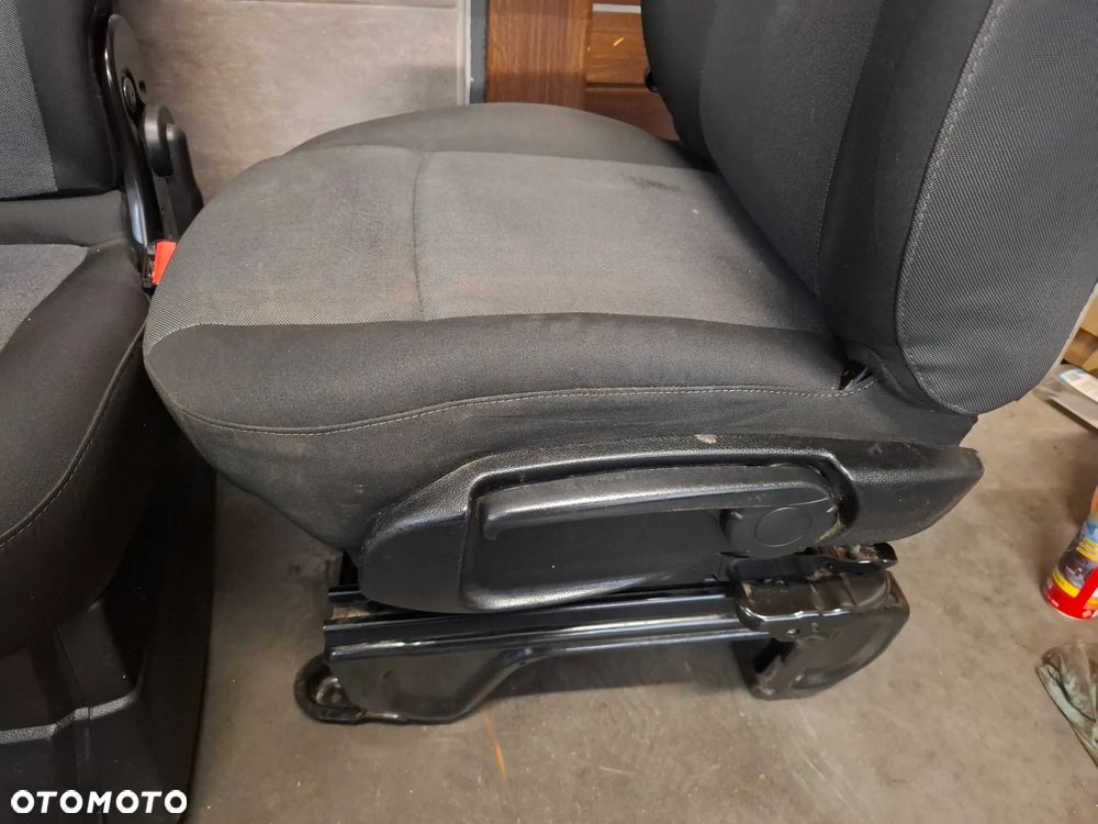 Fotel kierowcy ławka ława pasażera komplet Renault Master III 2018 rok - 5