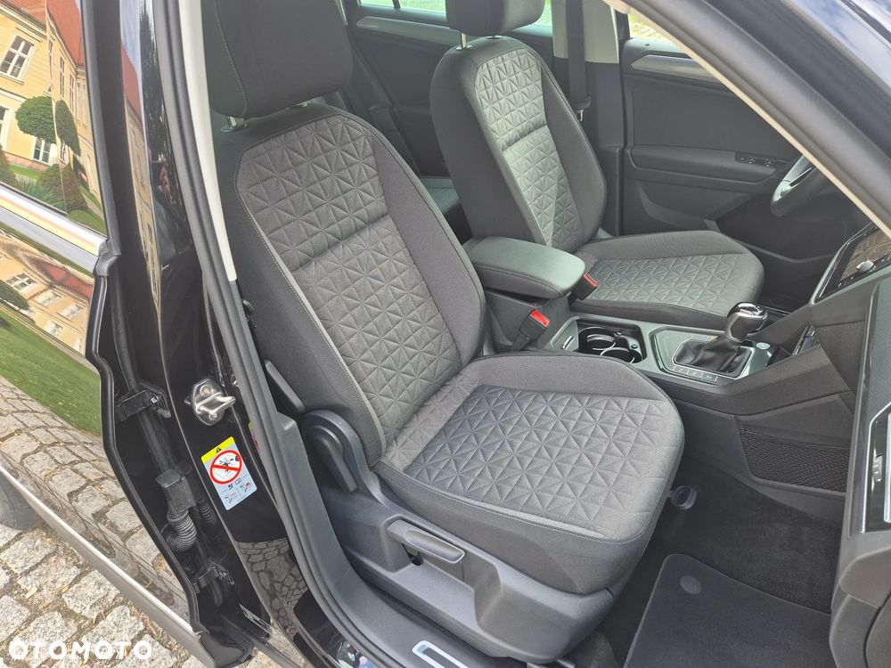 Volkswagen Tiguan 2.0 TDI SCR DSG Elegance - 21