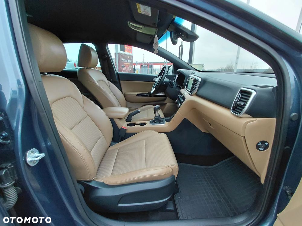 Kia Sportage 1.6 GDI Business Line 2WD - 26