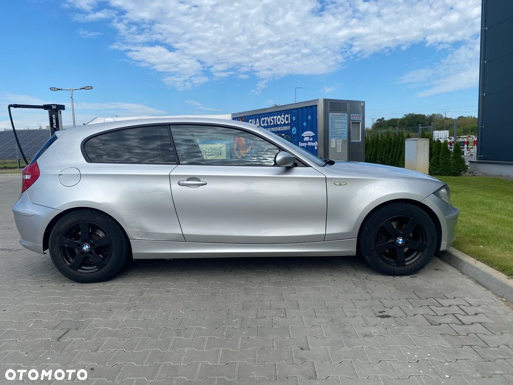 BMW Seria 1 120d - 2
