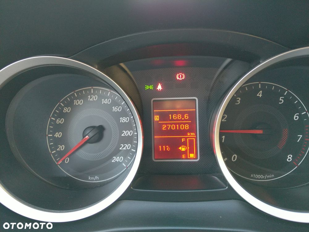 Mitsubishi Lancer - 6