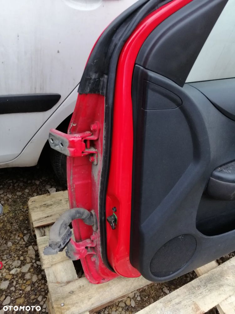 Hyundai I20 2008-2012r. maska drzwi klapa bagażnika kod lakieru BH - 23