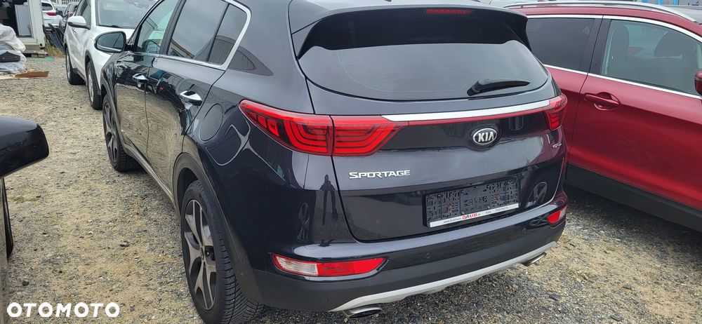 Kia Sportage 1.6 T-GDI AWD GT Line - 9