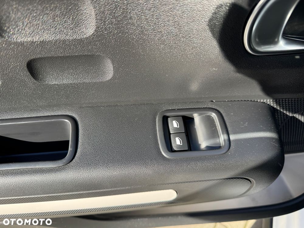 Citroën C3 1.2 PureTech Feel - 23