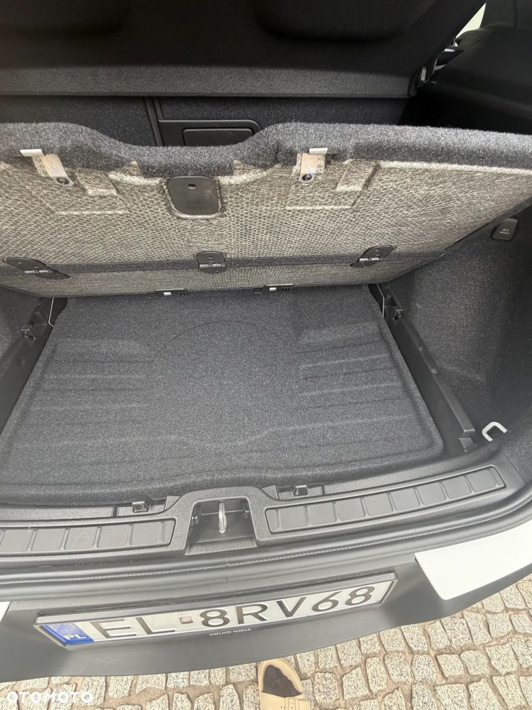 Volvo XC 40 - 16