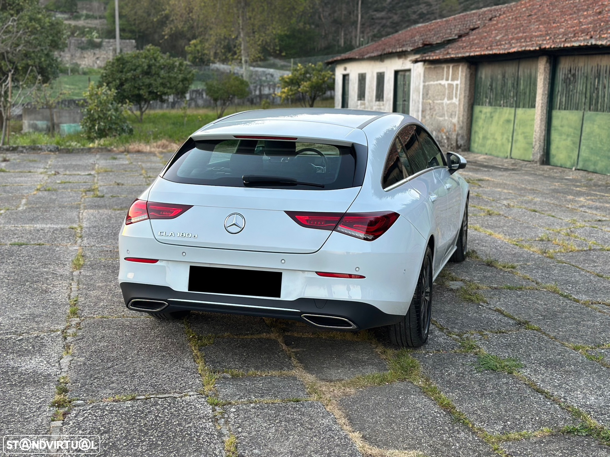 Mercedes-Benz CLA 180 d Shooting Brake Style Plus - 33