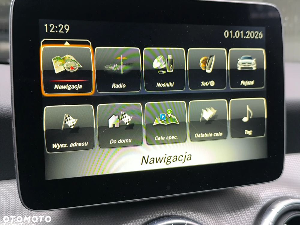 Mercedes-Benz CLA 220 4-Matic - 14