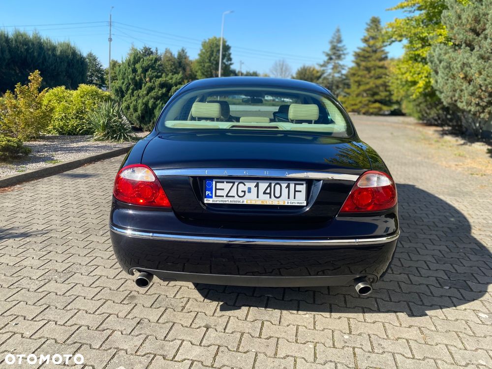 Jaguar S-Type 3.0 V6 Executive - 9