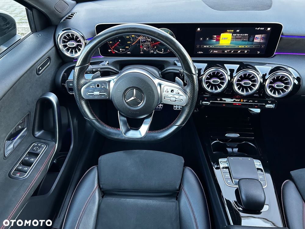 Mercedes-Benz Klasa A 250 7G-DCT AMG Line - 36