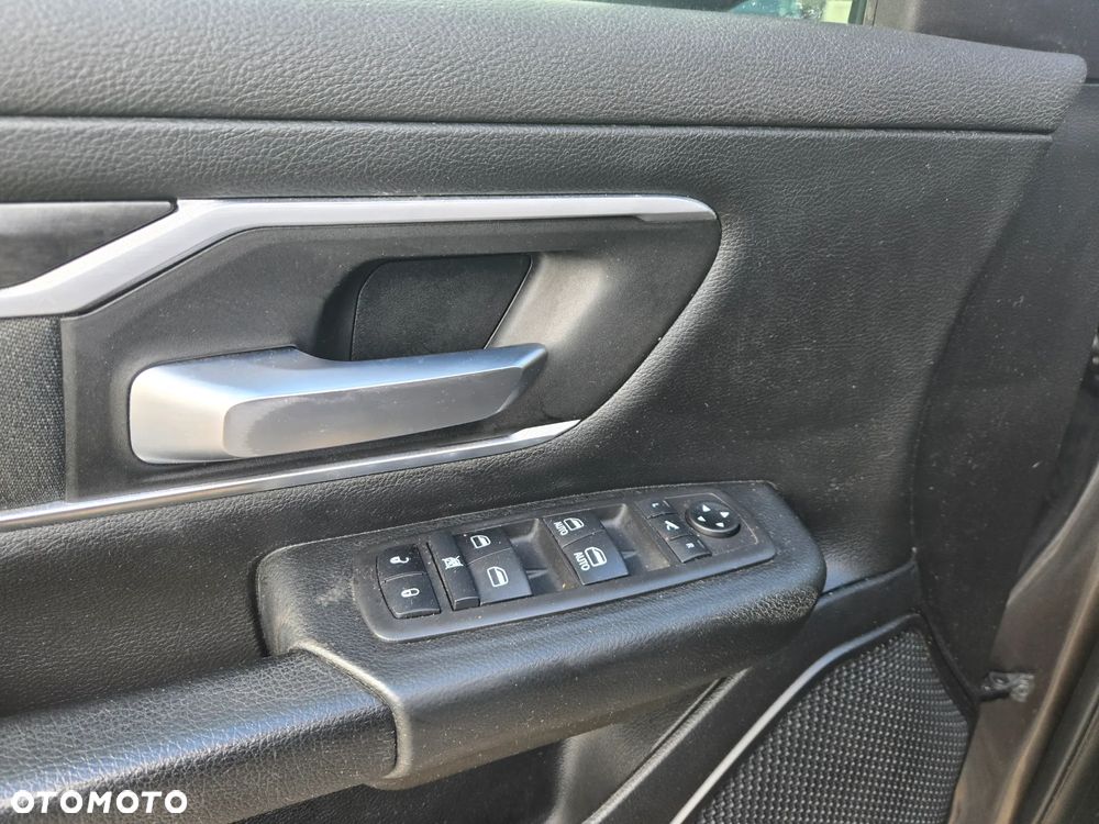 RAM 1500 Quad Cab Longbed Bighorn - 23