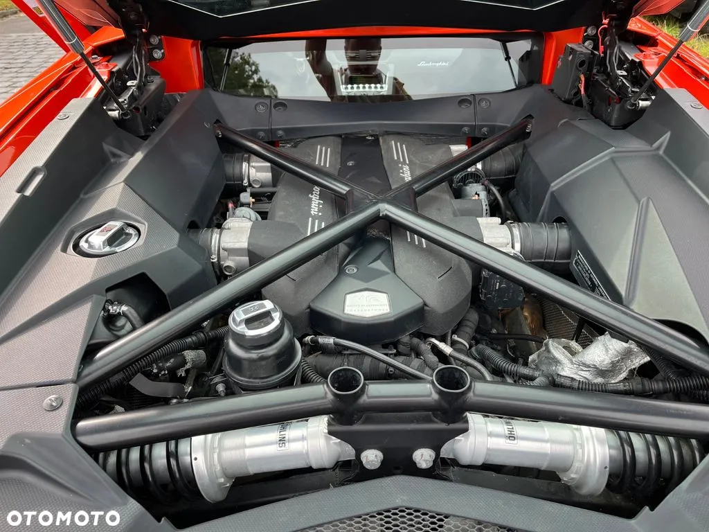 Lamborghini Aventador LP 700-4 - 9