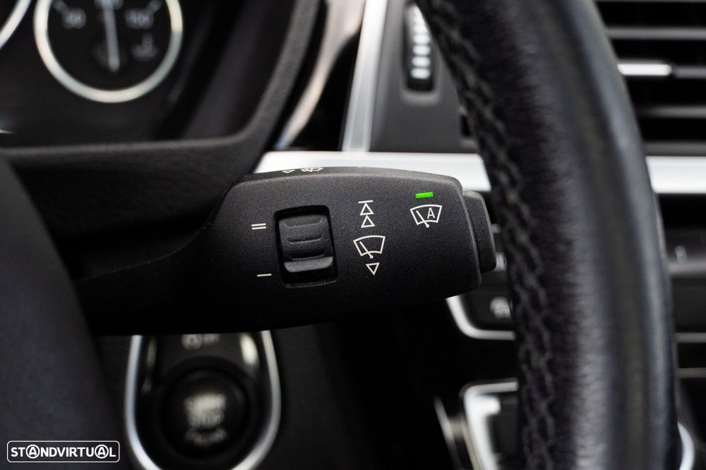 BMW 320 d Efficient Dynamic Edition Sport Line - 16