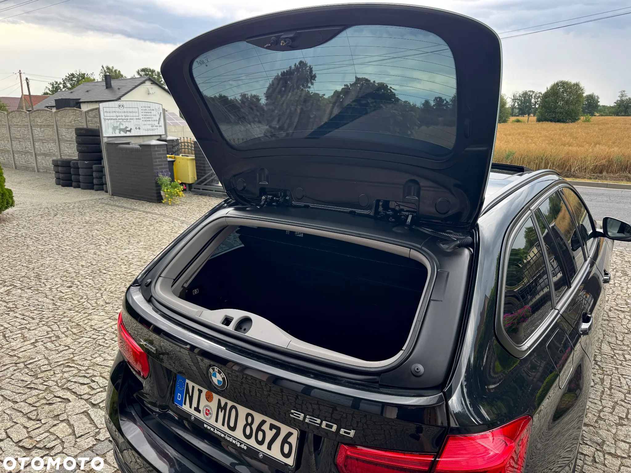 BMW Seria 3 320d Sport Line Shadow - 14